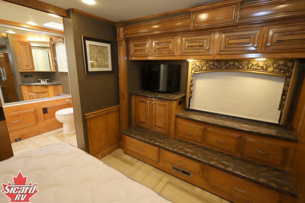 2015 THOR TUSCANY 44MT