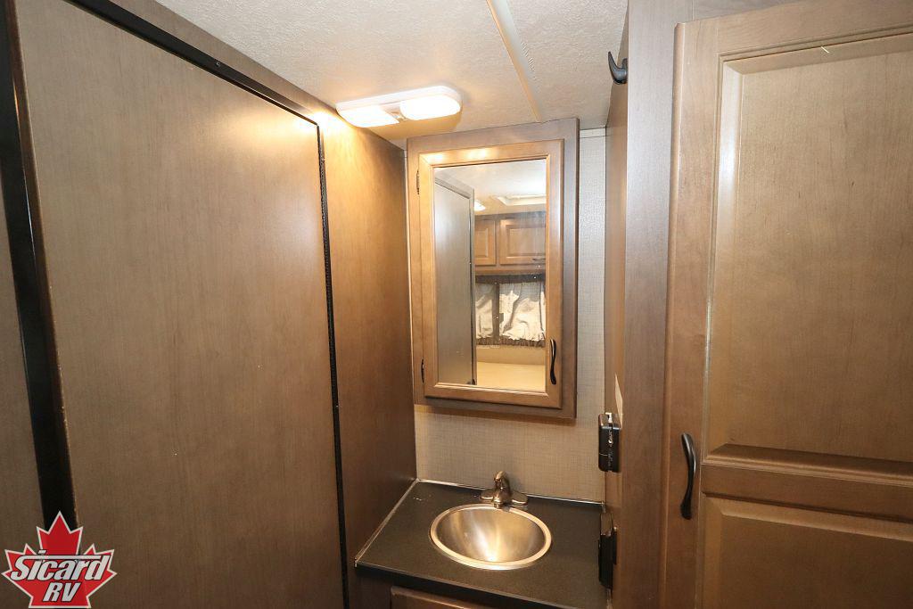 2018 THOR MAJESTIC 23A