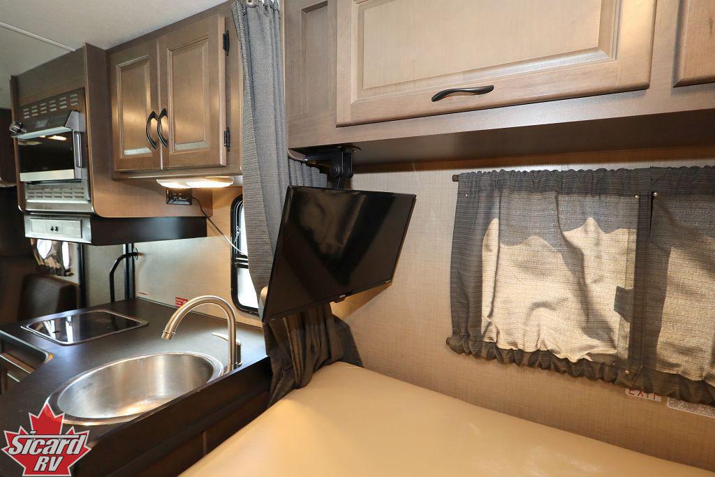 2018 THOR MAJESTIC 23A