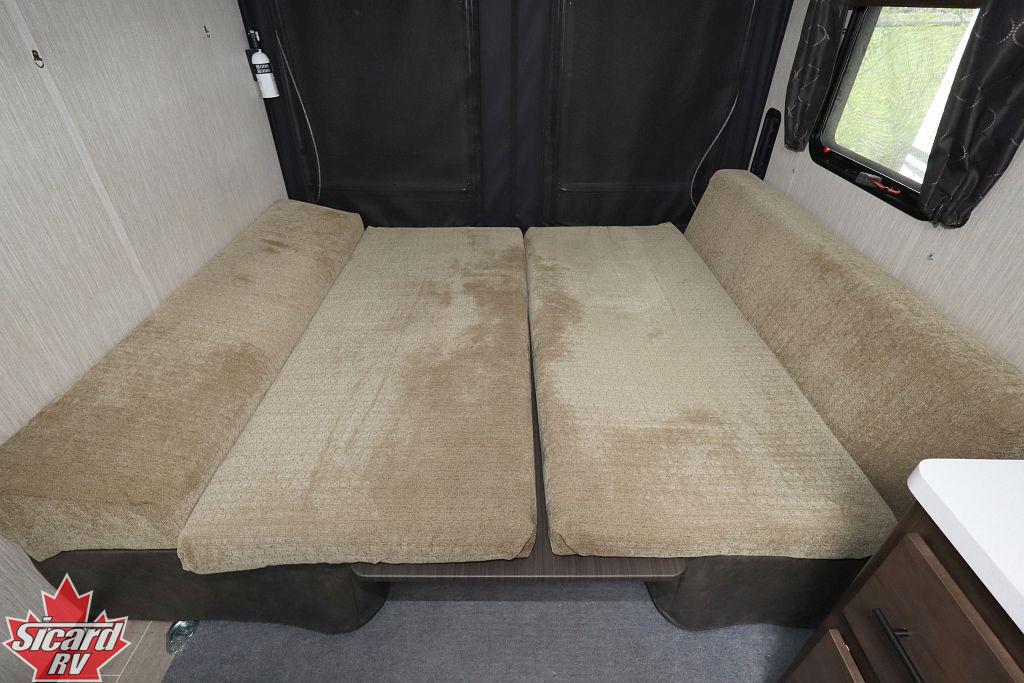 2020 FOREST RIVER GREY WOLF LIMITED 26RRBL