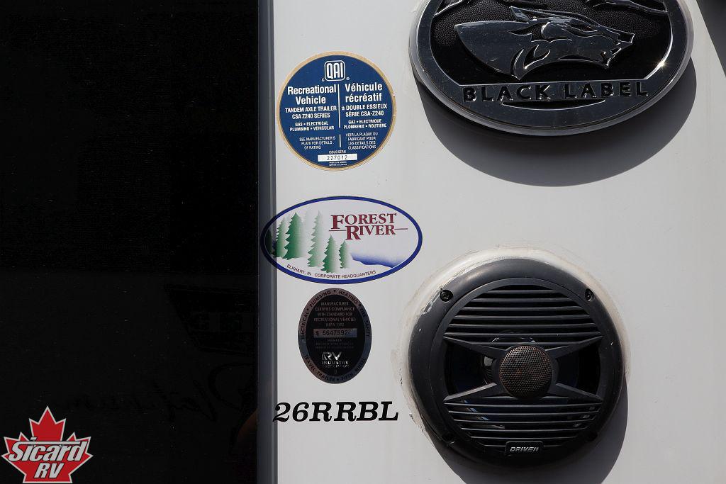 2020 FOREST RIVER GREY WOLF LIMITED 26RRBL