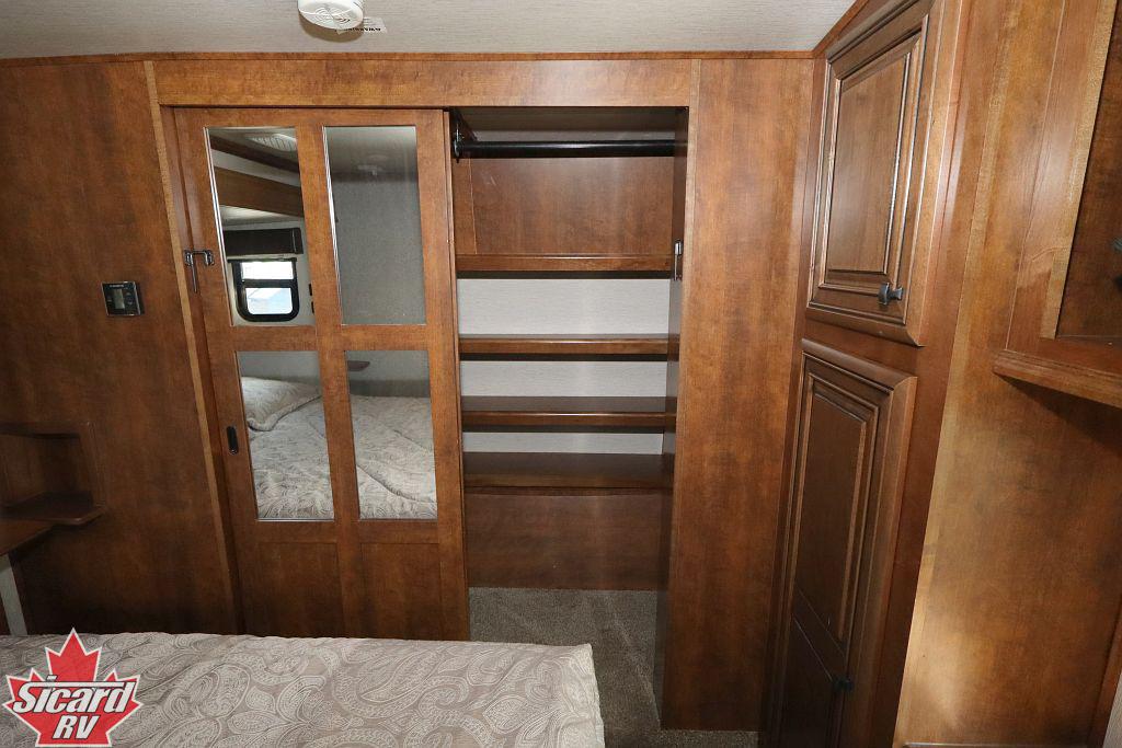 2018 HEARTLAND BIG HORN 3160EL