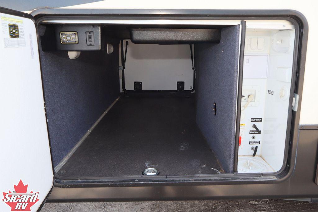 2018 HEARTLAND BIG HORN 3160EL