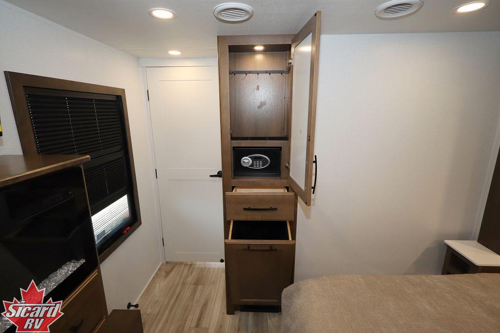 2027 KEYSTONE MONTANA 3100RL