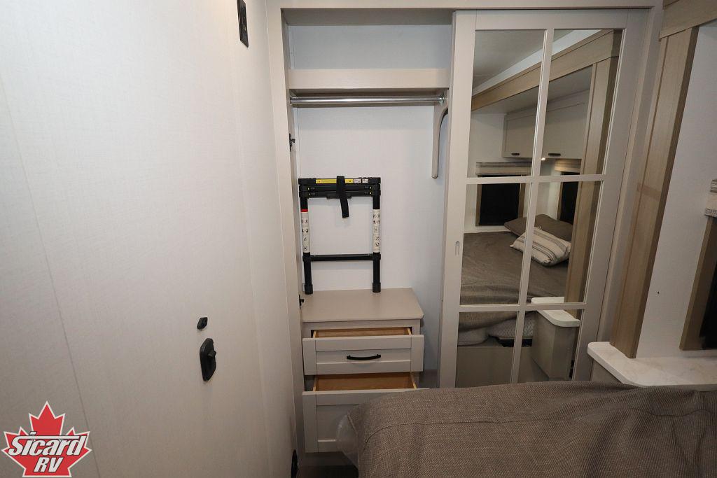 2027 JAYCO GREYHAWK XL 32U
