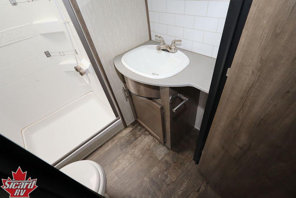 2020 FOREST RIVER SABRE 301BH