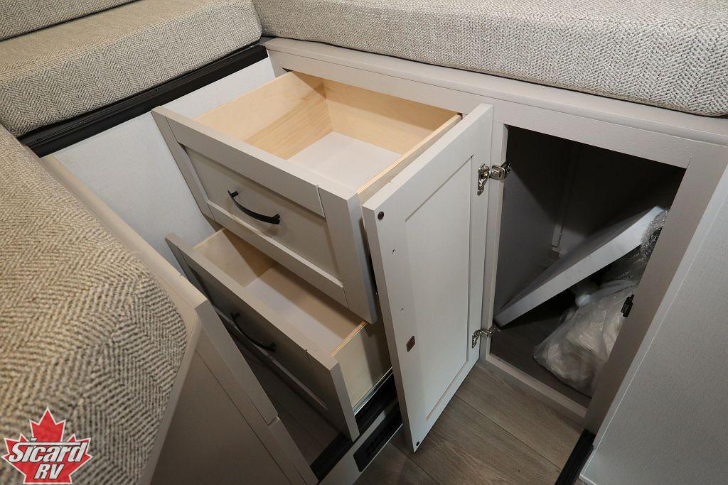 2027 JAYCO REDHAWK SE 22TF
