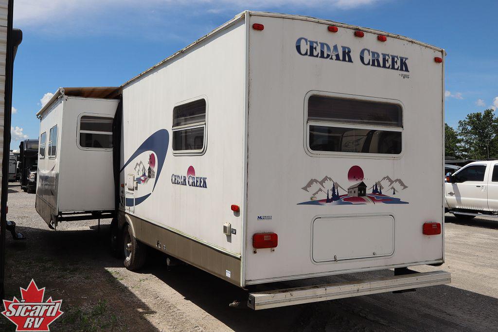 2002 FOREST RIVER CEDAR CREEK 30FKS