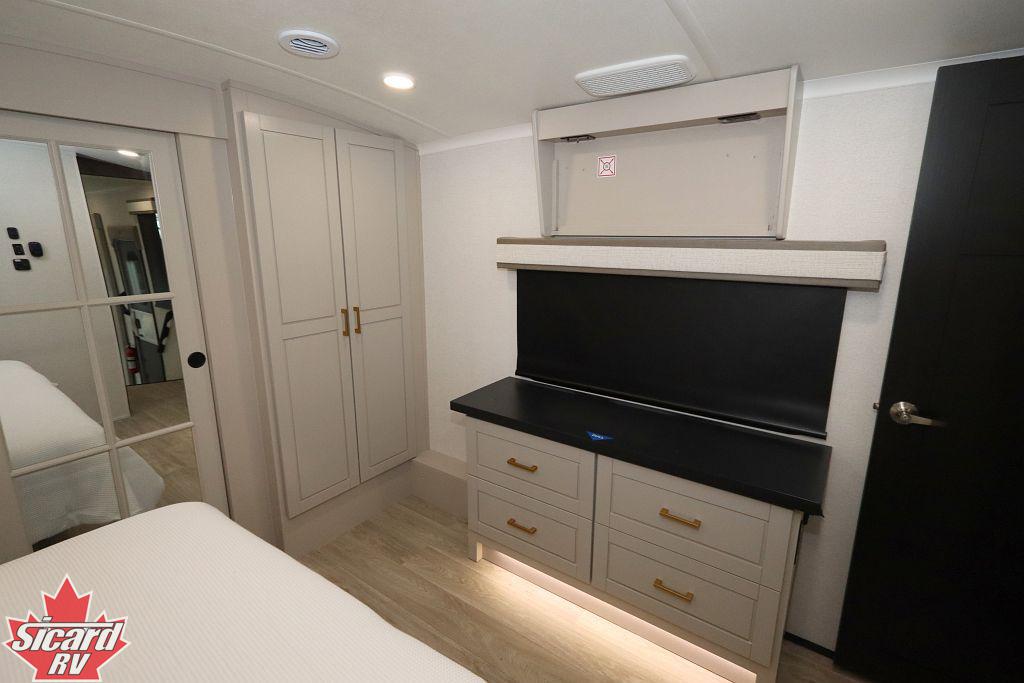 2027 JAYCO NORTH POINT 365RKTS