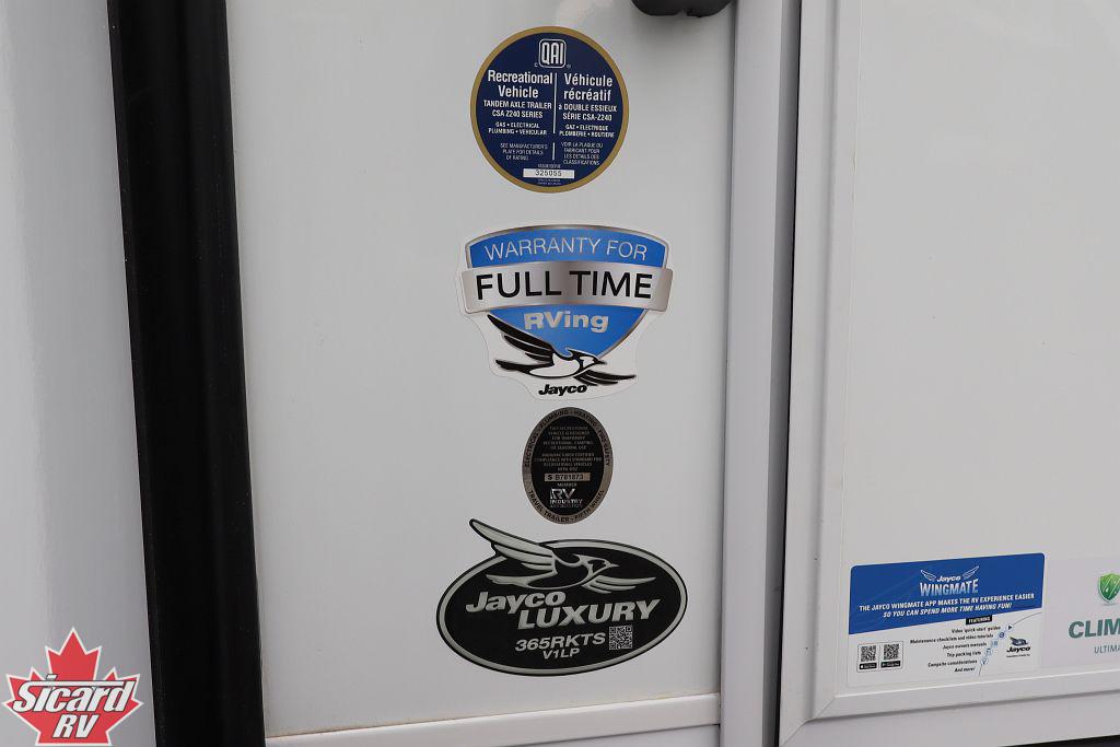 2027 JAYCO NORTH POINT 365RKTS