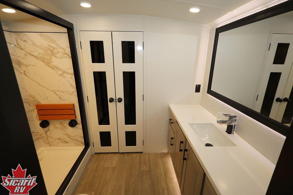 2027 JAYCO PINNACLE 38FBRK