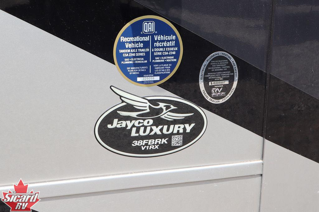 2027 JAYCO PINNACLE 38FBRK