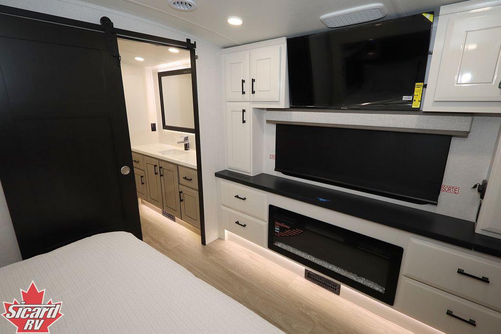 2027 JAYCO PINNACLE 38FBRK