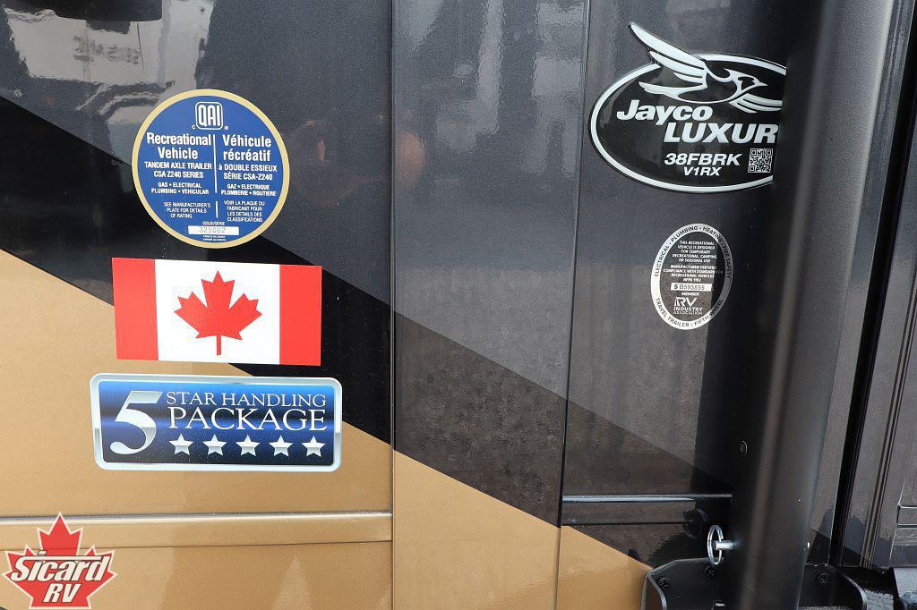 2027 JAYCO PINNACLE 38FBRK