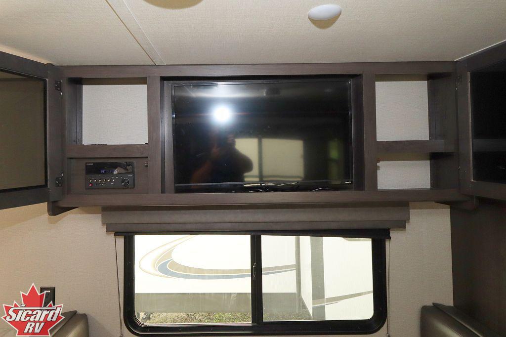 2022 GRAND DESIGN TRANSCEND 297QB