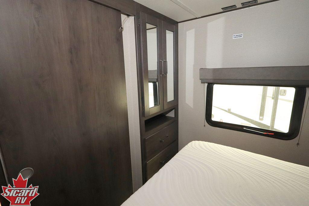 2022 GRAND DESIGN TRANSCEND 297QB