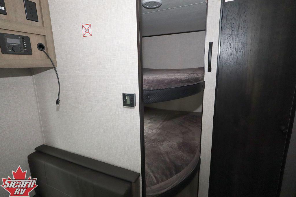 2024 JAYCO JAY FLIGHT SLX 260BH