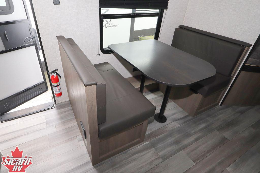 2024 JAYCO JAY FLIGHT SLX 260BH
