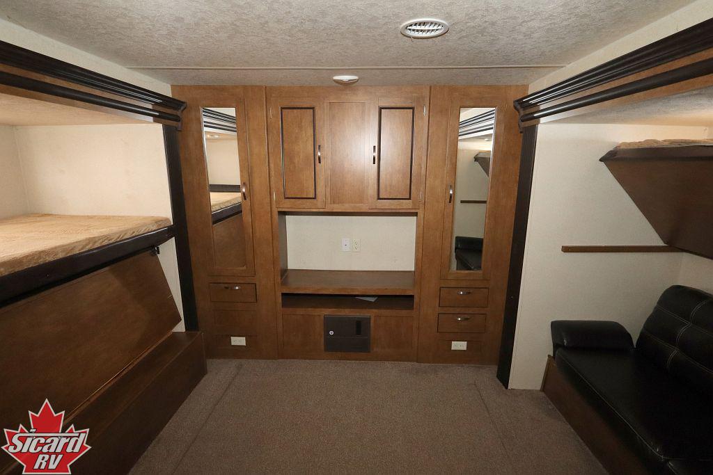 2018 FOREST RIVER WILDWOOD 31KQBTS