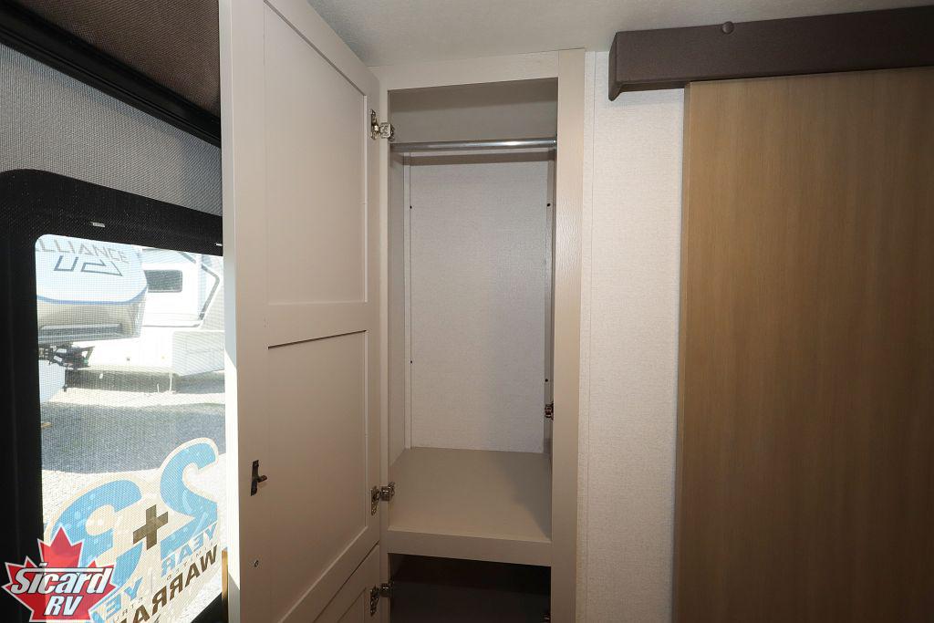 2027 JAYCO JAY FLIGHT 335BHS