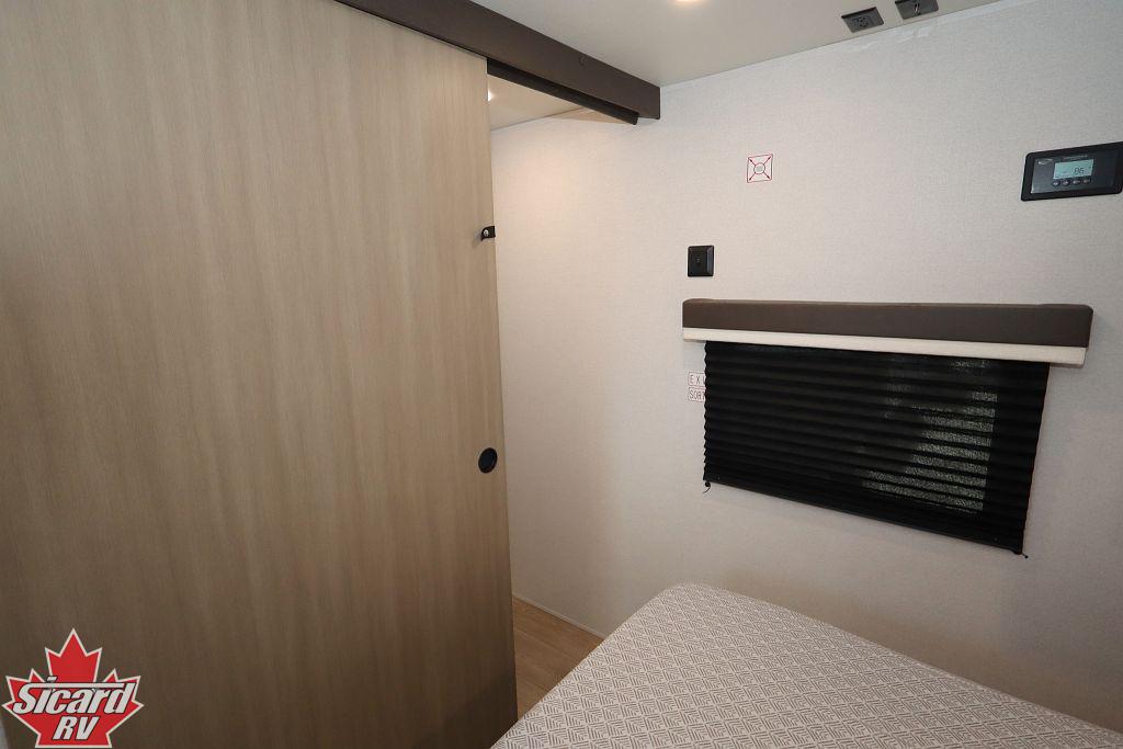 2027 JAYCO JAY FLIGHT 335BHS