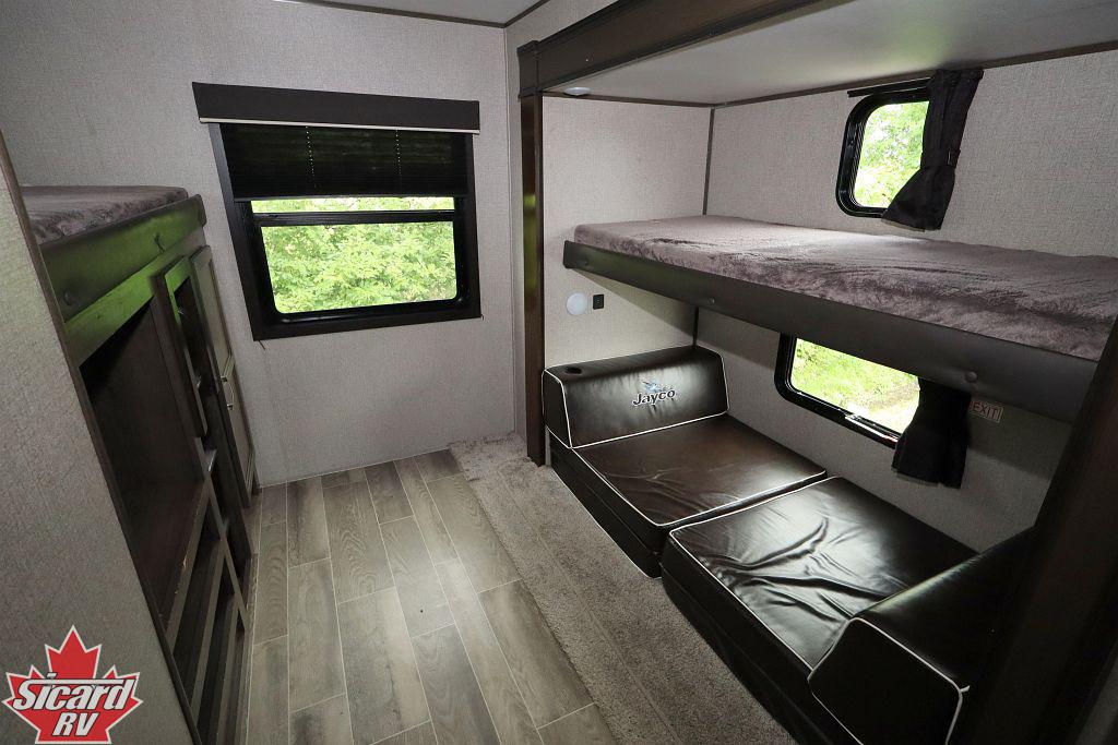 2021 JAYCO JAY FLIGHT SLX 8 324BDS