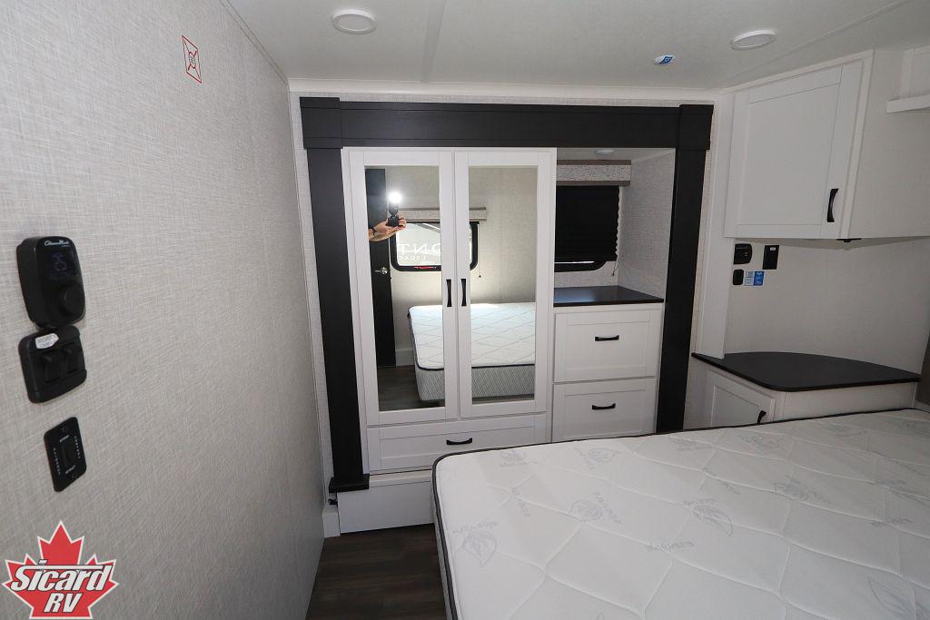 2025 JAYCO SEISMIC 395