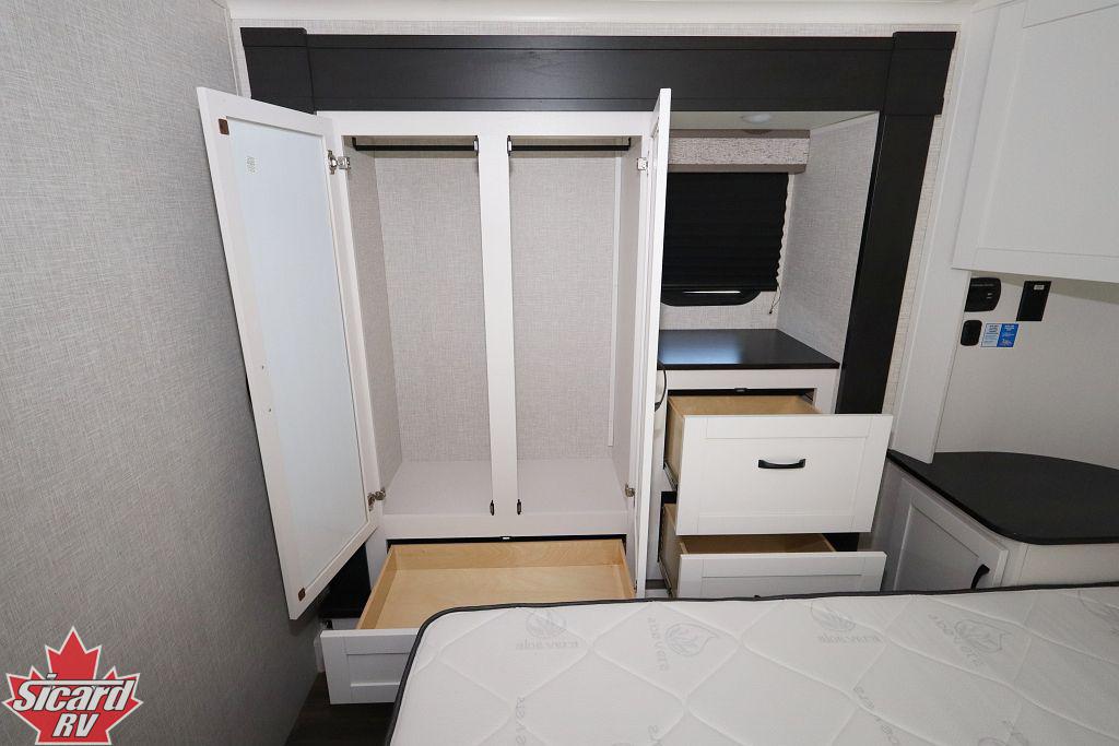 2025 JAYCO SEISMIC 395