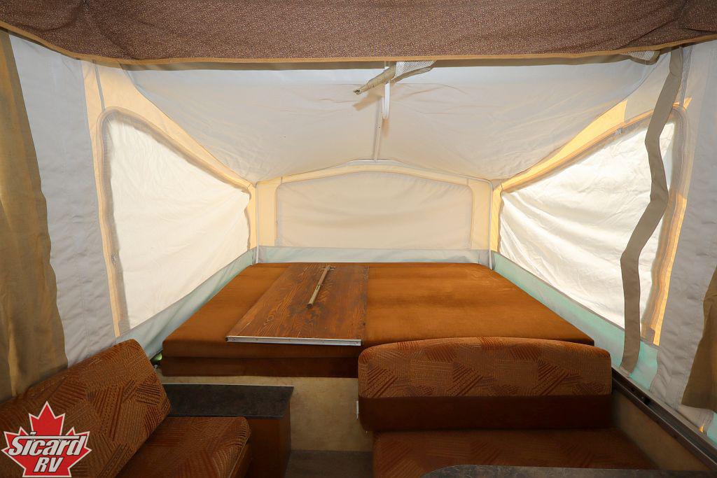 2012 STARCRAFT COMET 1020