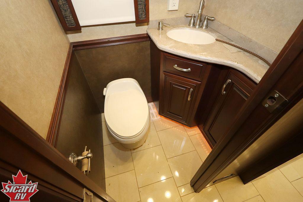 2014 ENTEGRA COACH ANTHEM 42RBQ