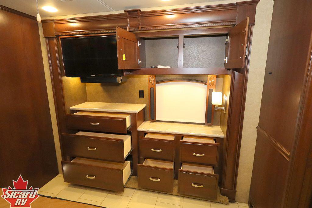 2014 ENTEGRA COACH ANTHEM 42RBQ