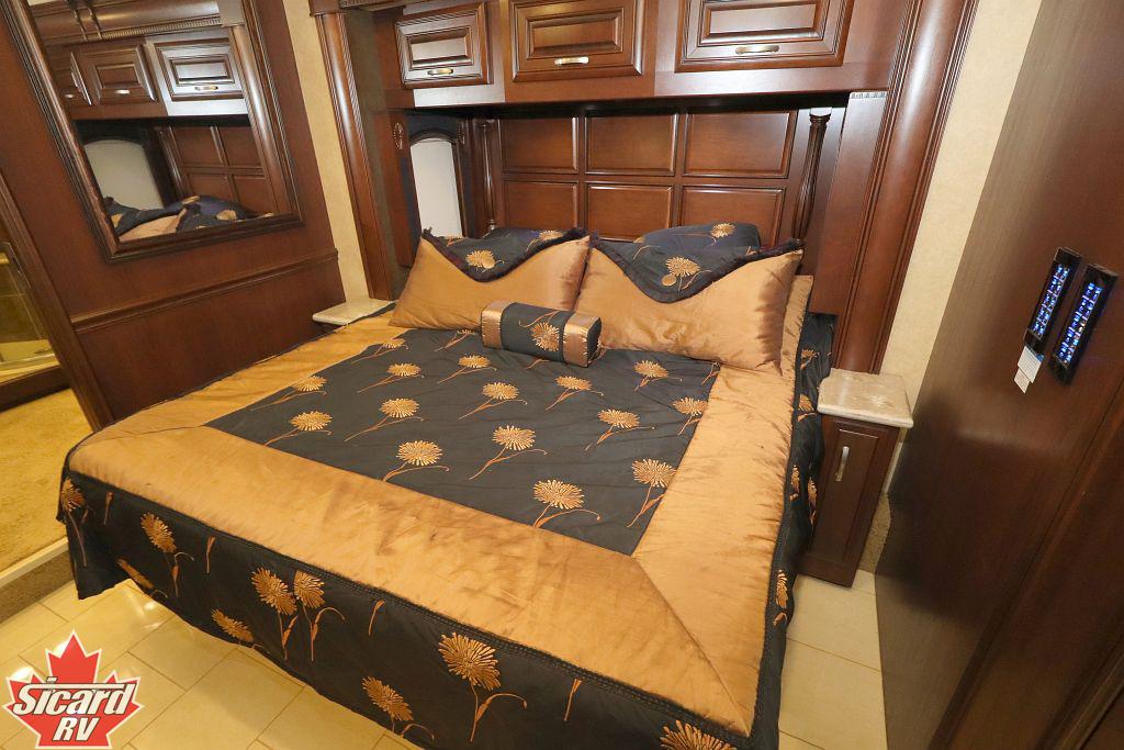 2014 ENTEGRA COACH ANTHEM 42RBQ