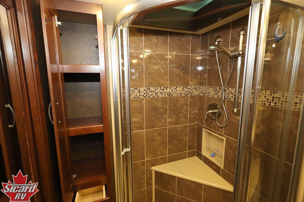 2014 ENTEGRA COACH ANTHEM 42RBQ