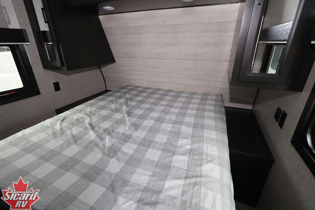 2022 JAYCO JAY FLIGHT SLX 8 242BHS