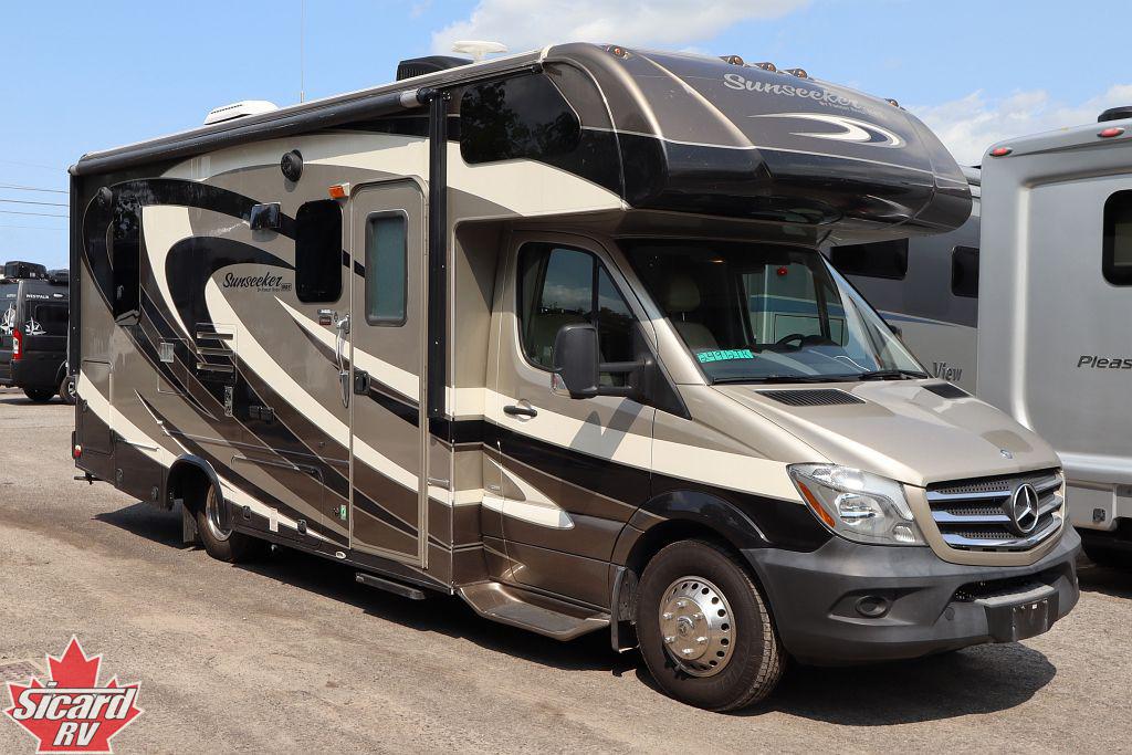 2015 FOREST RIVER SUNSEEKER 2400R