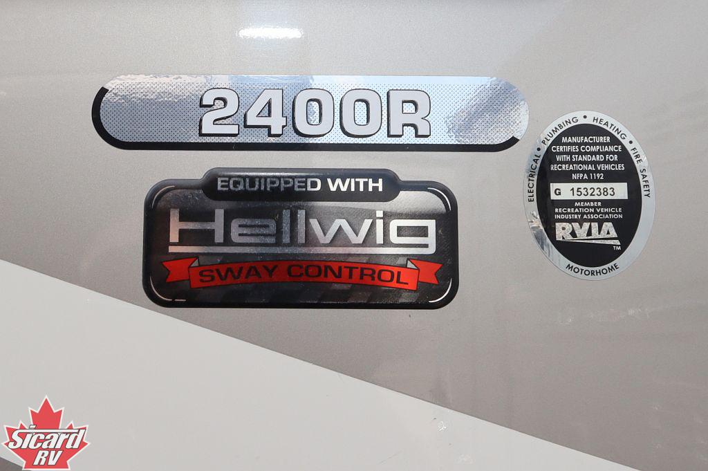 2015 FOREST RIVER SUNSEEKER 2400R