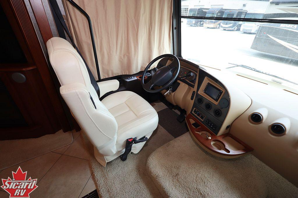 2015 ITASCA SUNCRUISER 38Q