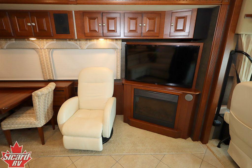 2015 ITASCA SUNCRUISER 38Q