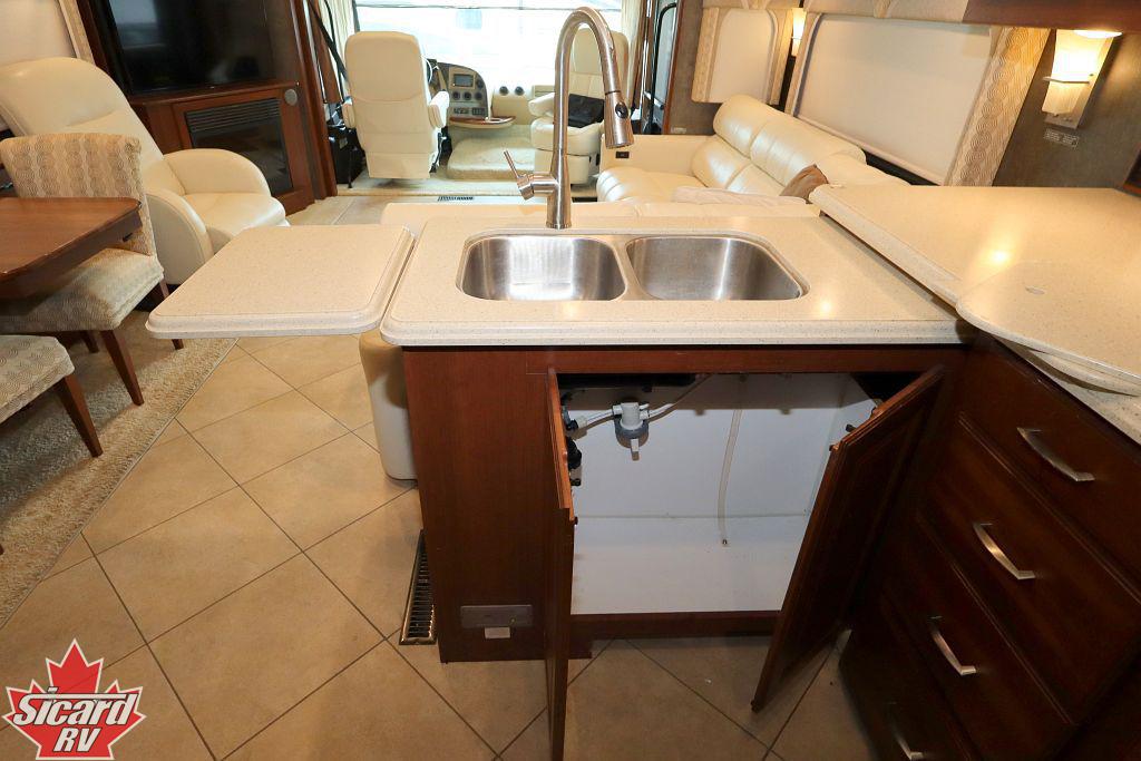 2015 ITASCA SUNCRUISER 38Q