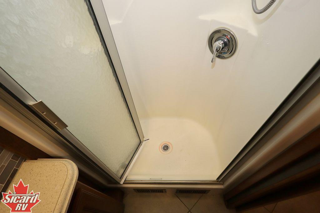 2015 ITASCA SUNCRUISER 38Q
