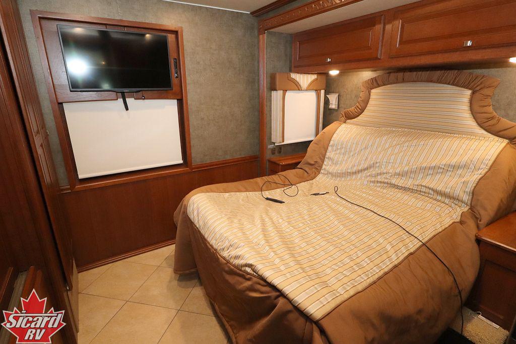 2015 ITASCA SUNCRUISER 38Q