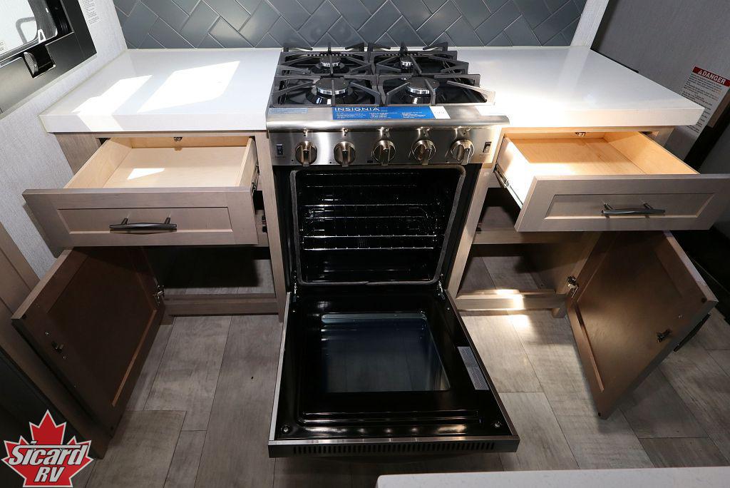 2023 GRAND DESIGN MOMENTUM 395MS