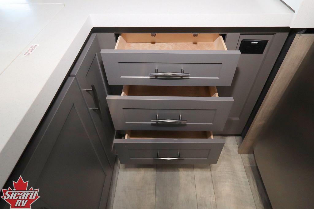2023 GRAND DESIGN MOMENTUM 395MS