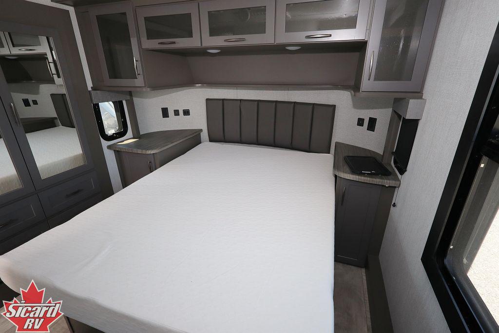 2023 GRAND DESIGN MOMENTUM 395MS