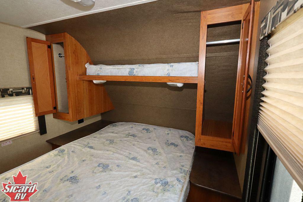 2015 STARCRAFT AR-ONE MAXX 25BHS