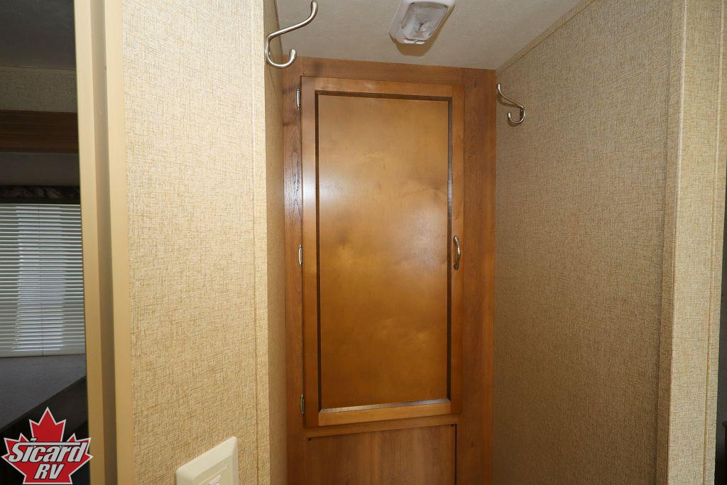 2016 COACHMEN CATALINA 263RLS