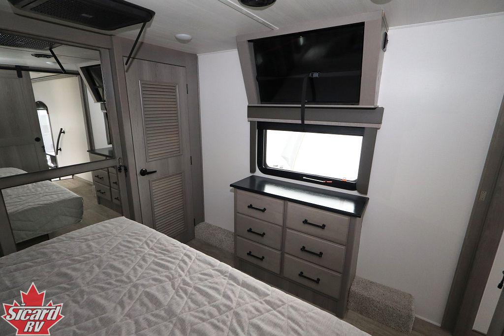2022 KEYSTONE MONTANA 3121RL