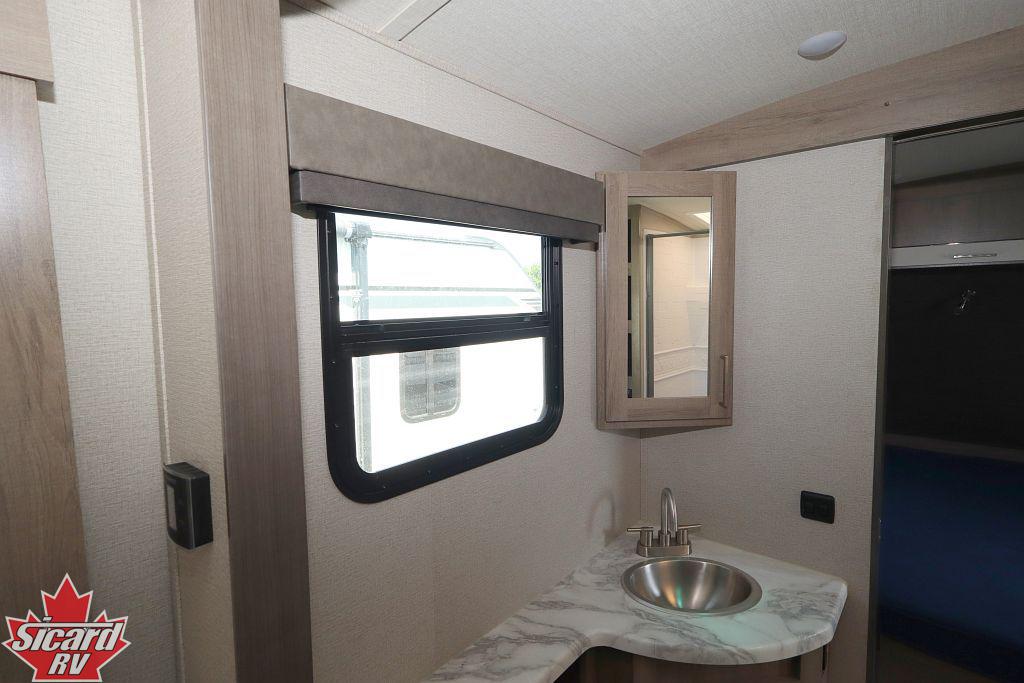 2022 GRAND DESIGN IMAGINE 2910BH