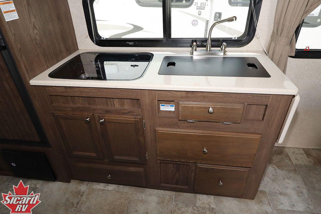 2018 FOREST RIVER ROCKWOOD MINI LITE 2304