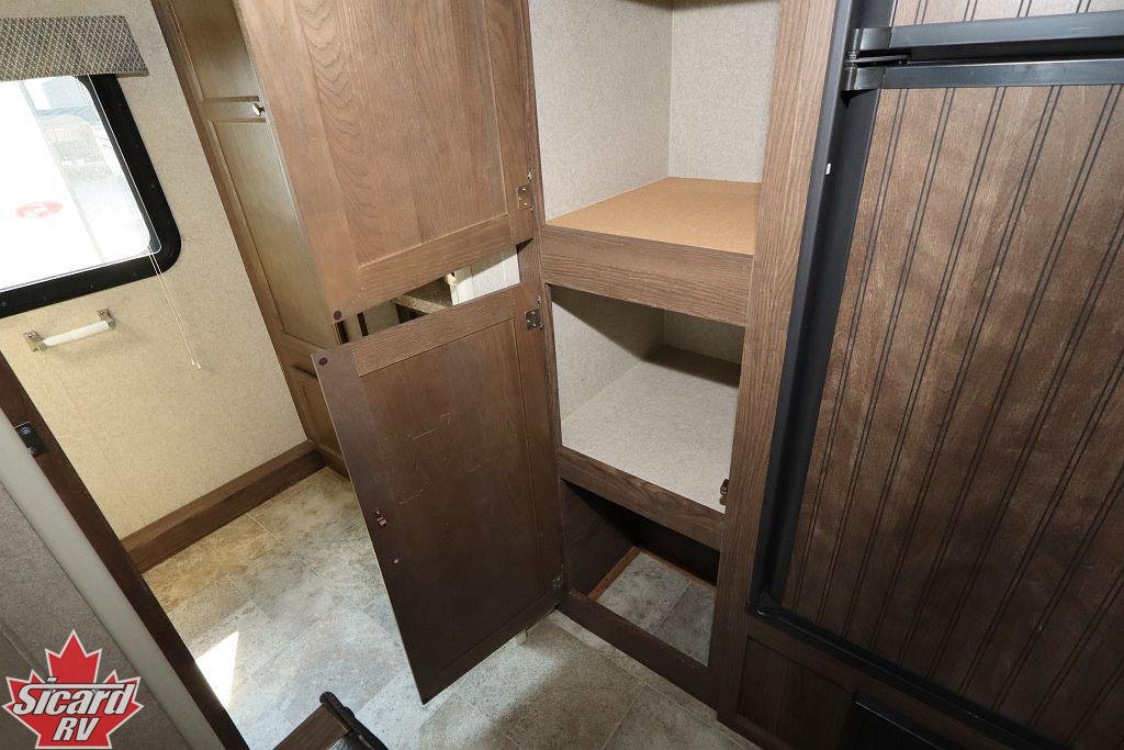 2018 FOREST RIVER ROCKWOOD MINI LITE 2304